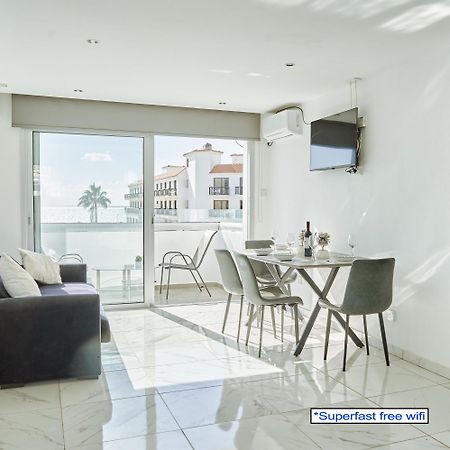 Nissi Avenue Suites Ayia Napa Ngoại thất bức ảnh